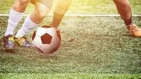 林丹韩国赛轻取对手，与队友争冠 国羽男单揽获三席晋级四强