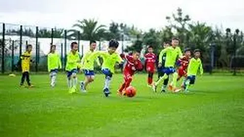 陈冠希分享照片祝贺女儿迈入5岁，全家福洋溢着幸福笑容